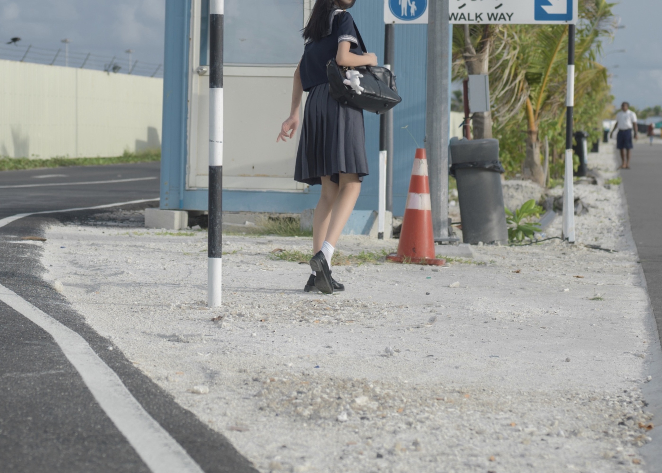 图片[1]-南桃Momoko – NO.025 蓝jk [12P]-XikXak